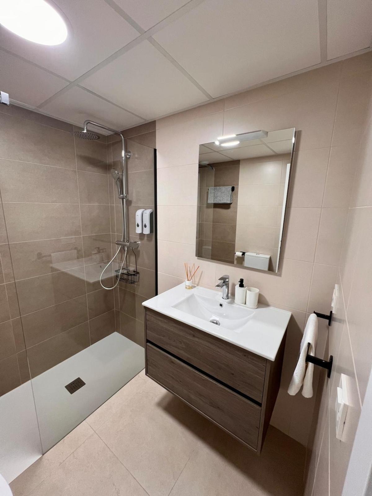 Atico Toyo Golf Apartment เรตามาร์ ภายนอก รูปภาพ