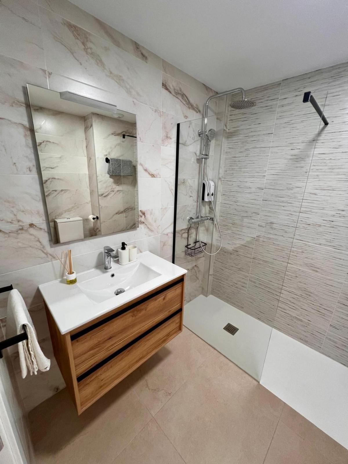 Atico Toyo Golf Apartment เรตามาร์ ภายนอก รูปภาพ