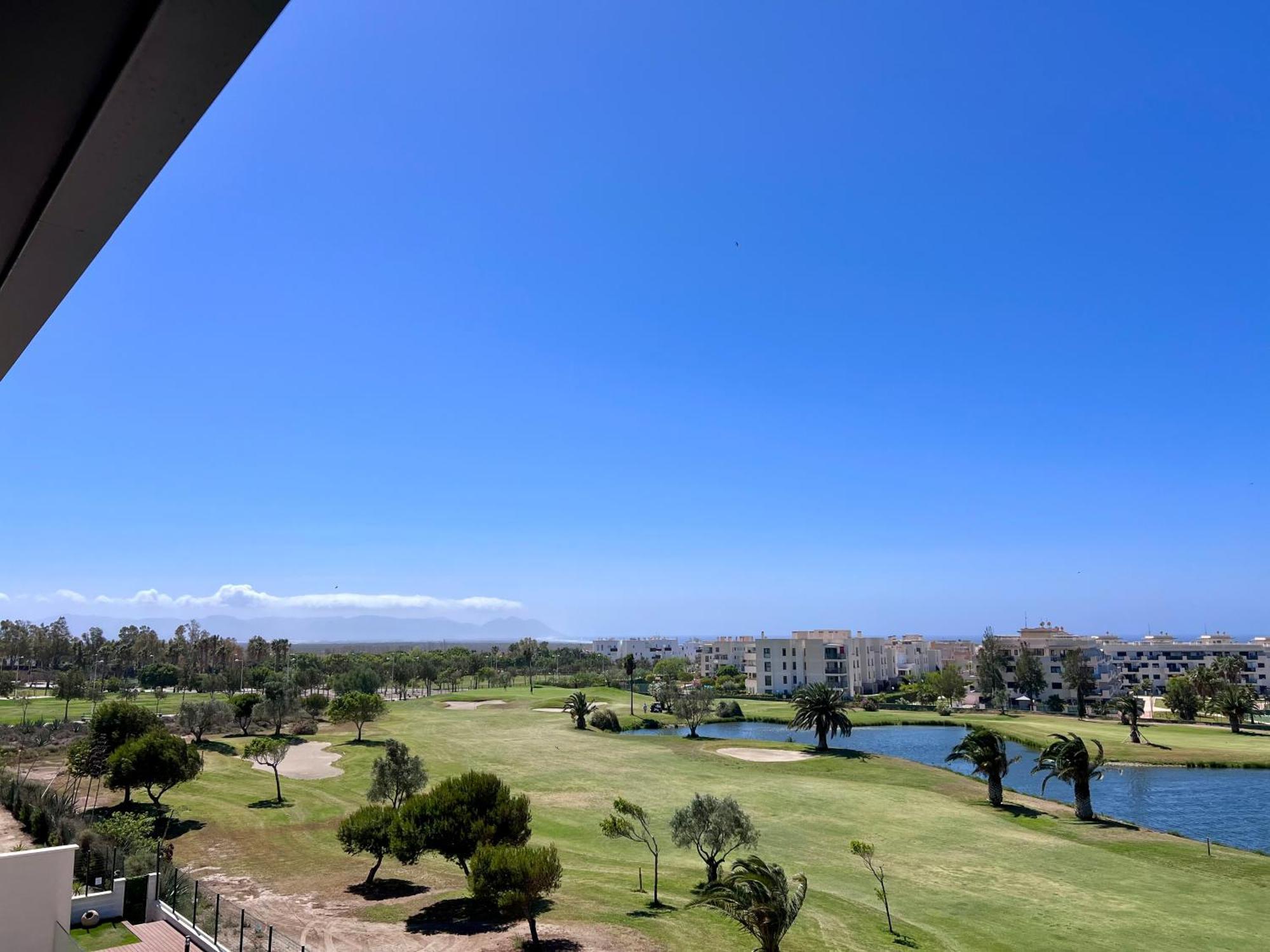 Atico Toyo Golf Apartment เรตามาร์ ภายนอก รูปภาพ