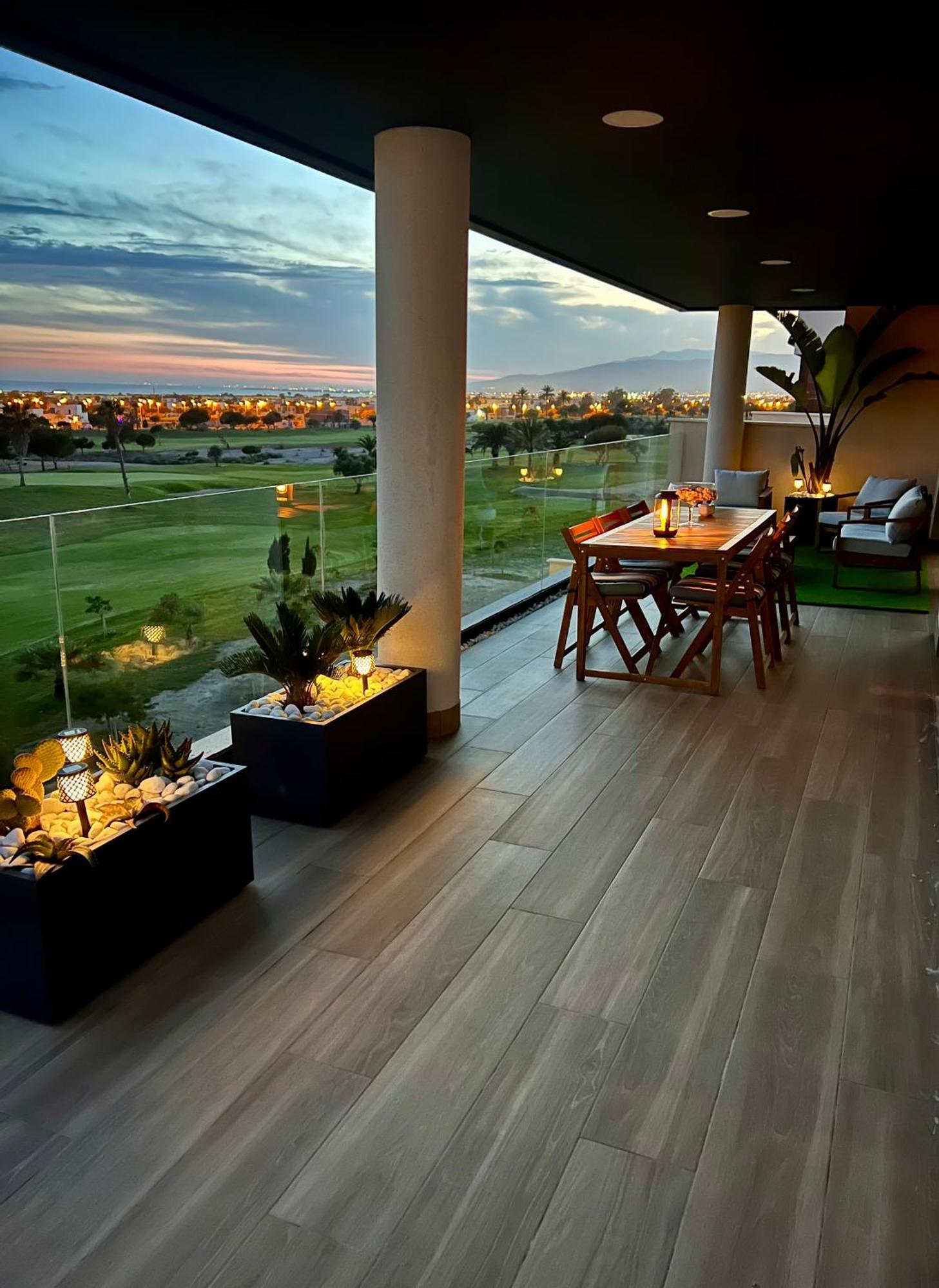 Atico Toyo Golf Apartment เรตามาร์ ภายนอก รูปภาพ
